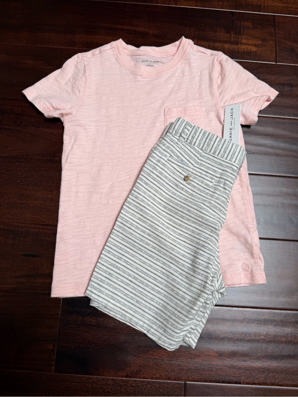New w tag Janie and Jack light olive green and white Striped Shorts size 8